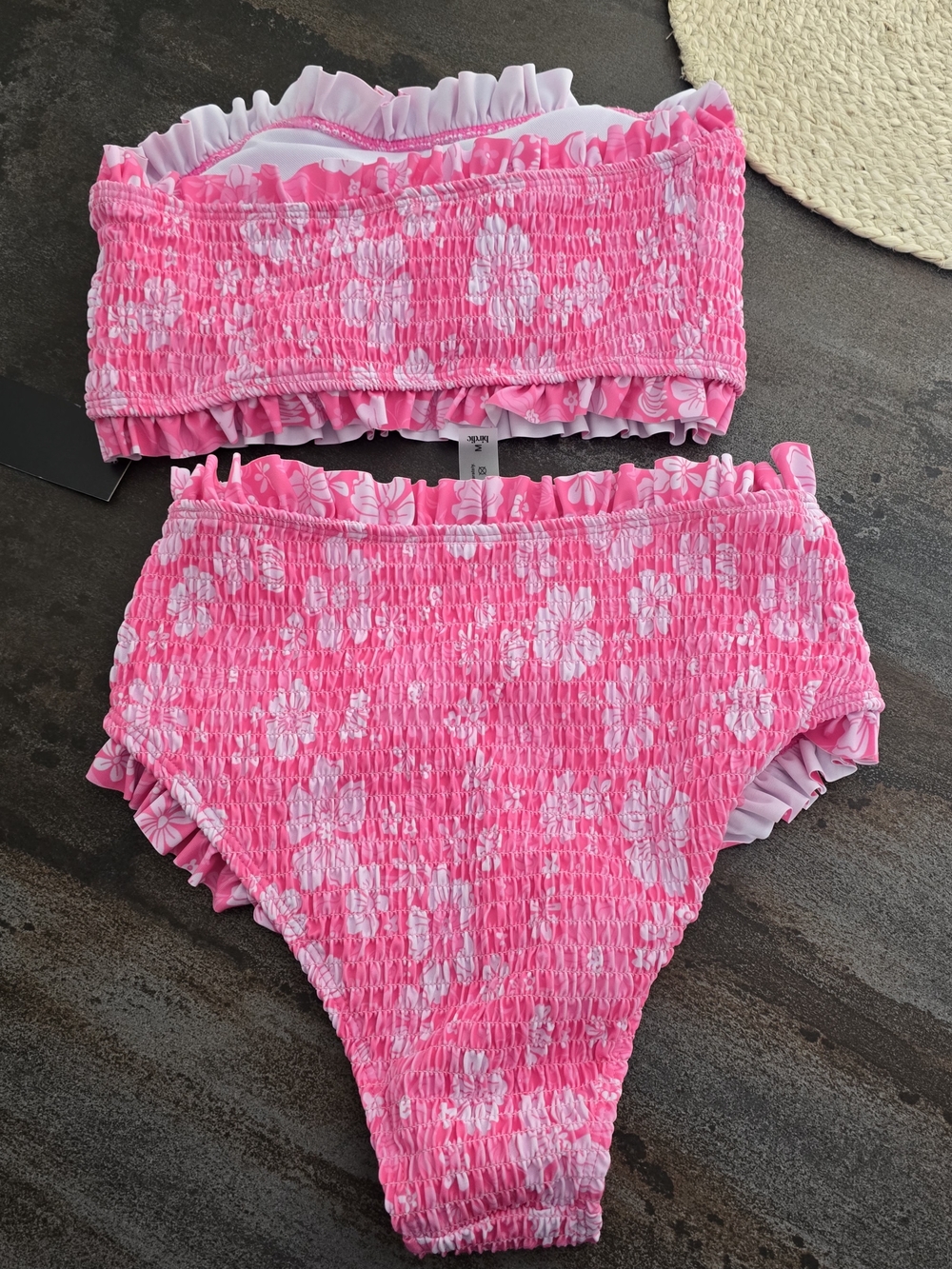 nwt Pink Floral Smocked Bandeau Bikini Set Size Medium - Picture 3 of 7